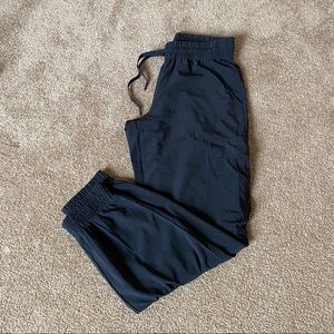Aritzia Cargo Joggers